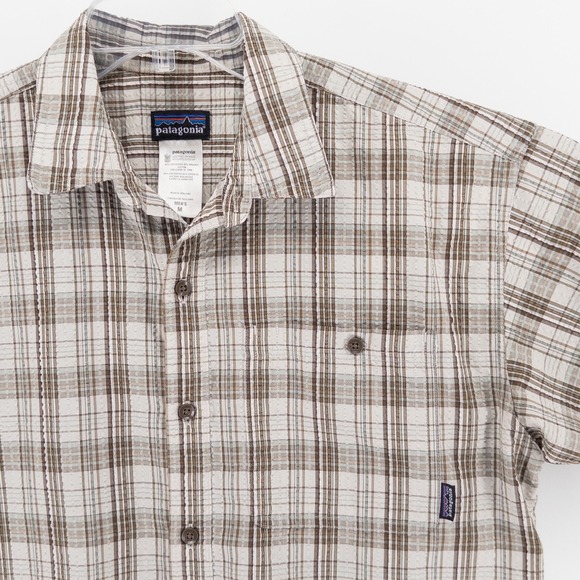 Patagonia Other - VTG Patagonia Mens Med Puckerware Short Sleeve Shirt Button Brown Plaid Textured